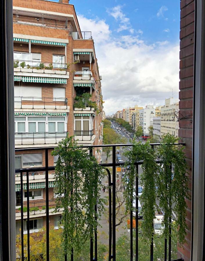 Appartamento Exclusivo Y Luminoso Piso En El Parque Del Retiro Madrid Esterno foto